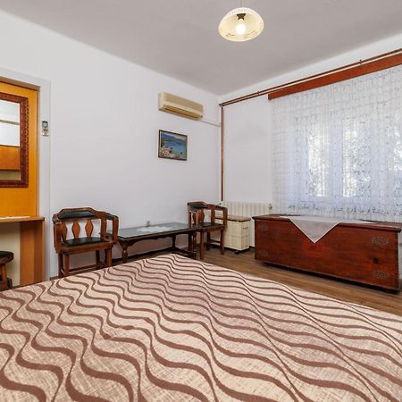 Apartments Drago Novi Vinodolski Exterior photo