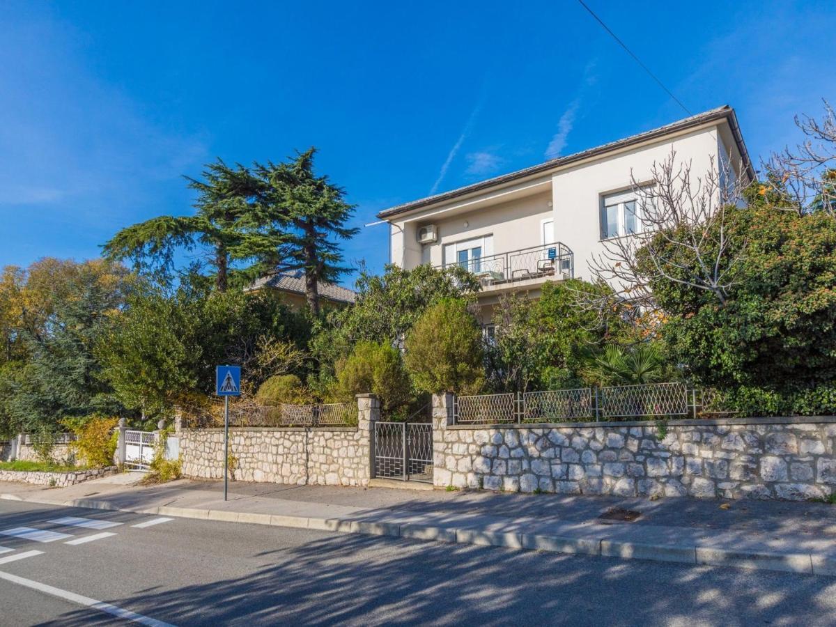 Apartments Drago Novi Vinodolski Exterior photo